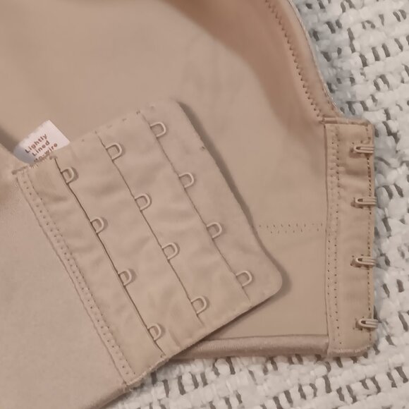 Cacique women's plus size 'Lightly Lined No-Wire' beige full coverage bra sz 42H - Picture 9 of 15